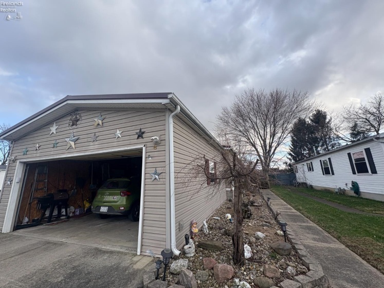 6 Macintosh, Norwalk, 44857, 3 Bedrooms Bedrooms, ,2 BathroomsBathrooms,Residential,For Sale,Macintosh,20260825