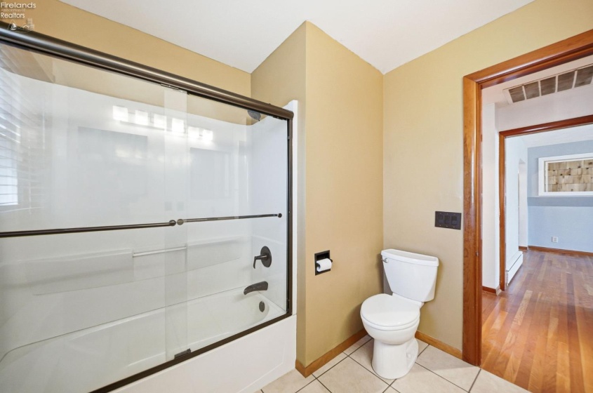 1073 Rosealee Ave., Elyria, 44035, 3 Bedrooms Bedrooms, ,3 BathroomsBathrooms,Residential,For Sale,Rosealee Ave.,20260740