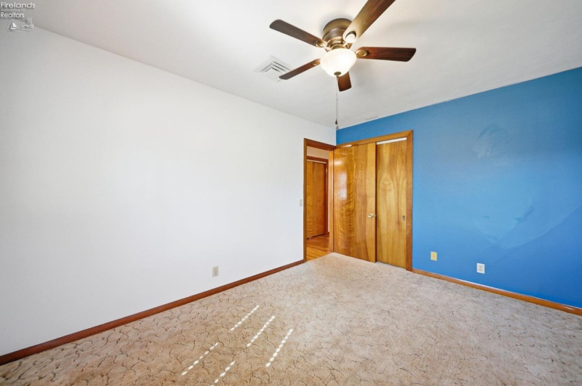 1073 Rosealee Ave., Elyria, 44035, 3 Bedrooms Bedrooms, ,3 BathroomsBathrooms,Residential,For Sale,Rosealee Ave.,20260740