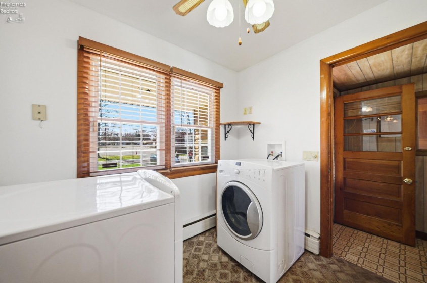 1073 Rosealee Ave., Elyria, 44035, 3 Bedrooms Bedrooms, ,3 BathroomsBathrooms,Residential,For Sale,Rosealee Ave.,20260740