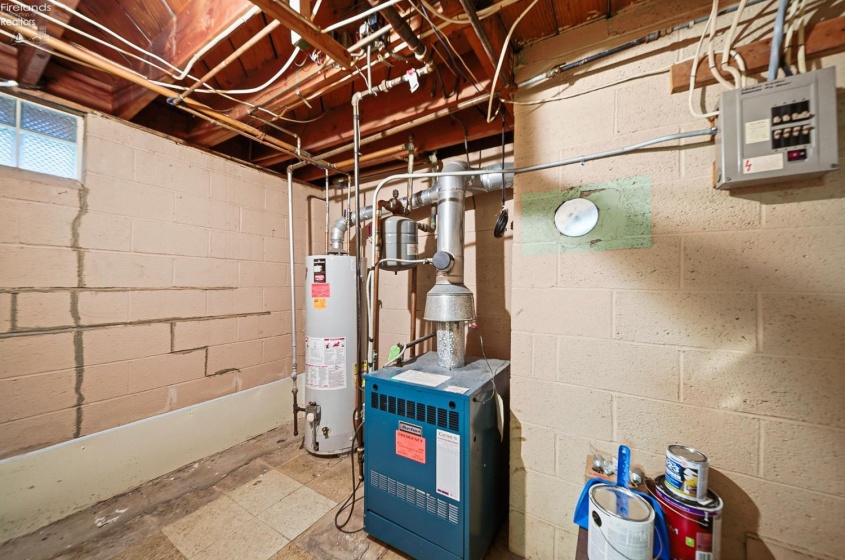 1073 Rosealee Ave., Elyria, 44035, 3 Bedrooms Bedrooms, ,3 BathroomsBathrooms,Residential,For Sale,Rosealee Ave.,20260740