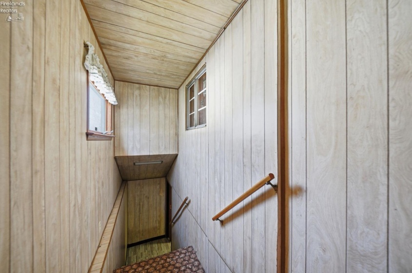 1073 Rosealee Ave., Elyria, 44035, 3 Bedrooms Bedrooms, ,3 BathroomsBathrooms,Residential,For Sale,Rosealee Ave.,20260740