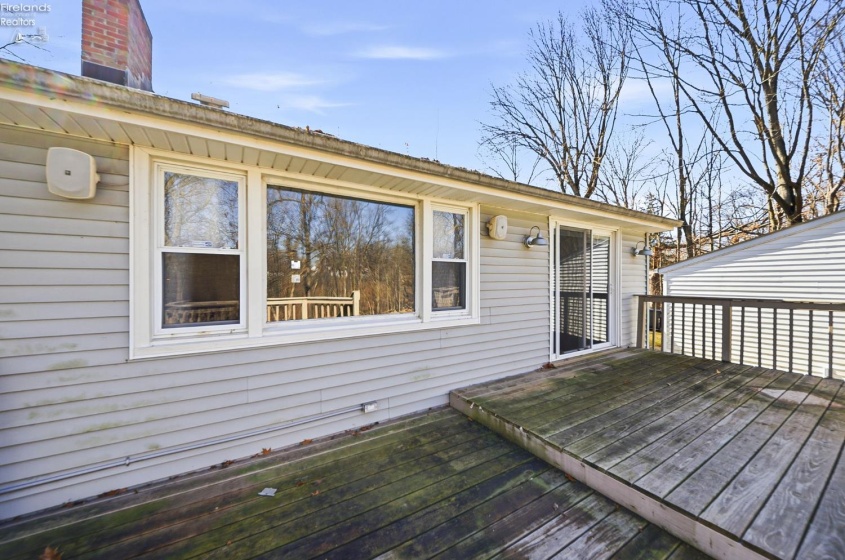 1073 Rosealee Ave., Elyria, 44035, 3 Bedrooms Bedrooms, ,3 BathroomsBathrooms,Residential,For Sale,Rosealee Ave.,20260740