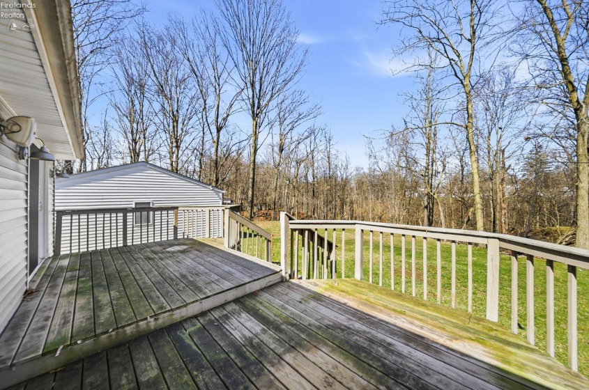 1073 Rosealee Ave., Elyria, 44035, 3 Bedrooms Bedrooms, ,3 BathroomsBathrooms,Residential,For Sale,Rosealee Ave.,20260740