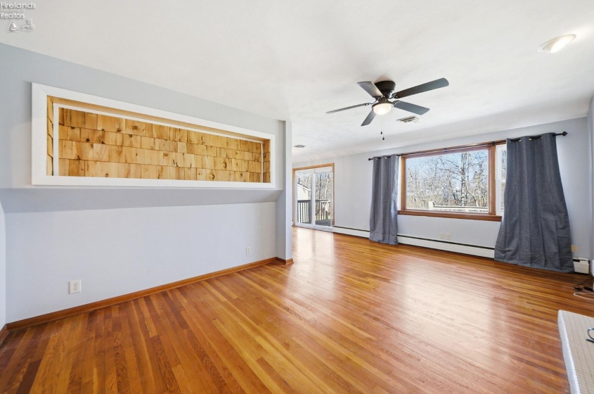 1073 Rosealee Ave., Elyria, 44035, 3 Bedrooms Bedrooms, ,3 BathroomsBathrooms,Residential,For Sale,Rosealee Ave.,20260740