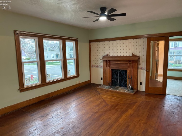 403 Park Street, Willard, 44890, 3 Bedrooms Bedrooms, ,2 BathroomsBathrooms,Residential,For Sale,Park,20260826