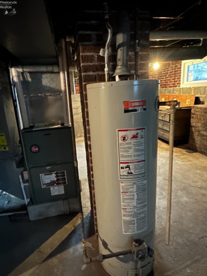 403 Park Street, Willard, 44890, 3 Bedrooms Bedrooms, ,2 BathroomsBathrooms,Residential,For Sale,Park,20260826