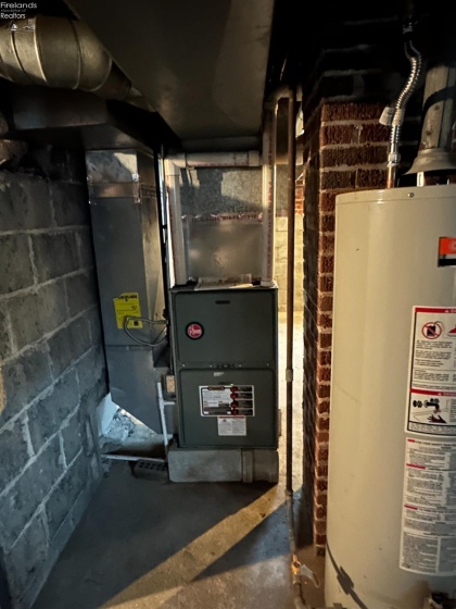 403 Park Street, Willard, 44890, 3 Bedrooms Bedrooms, ,2 BathroomsBathrooms,Residential,For Sale,Park,20260826