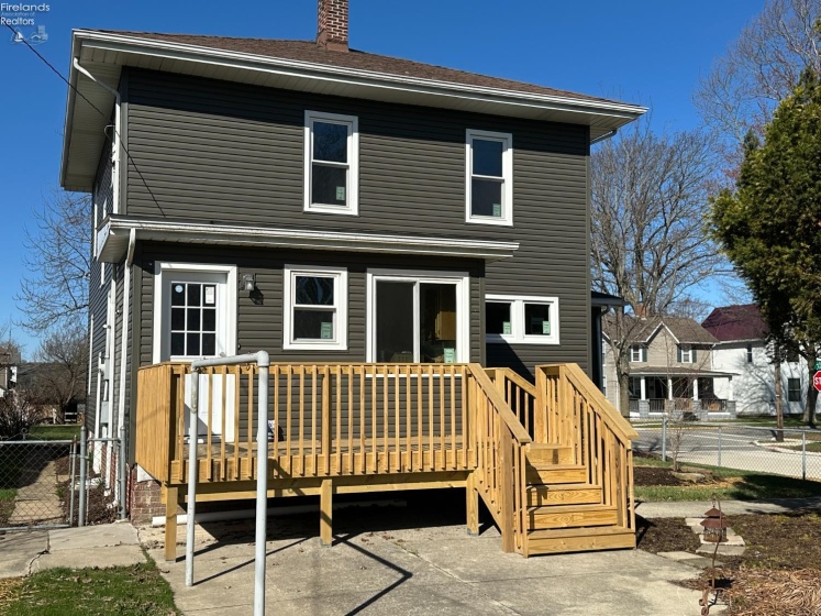 403 Park Street, Willard, 44890, 3 Bedrooms Bedrooms, ,2 BathroomsBathrooms,Residential,For Sale,Park,20260826