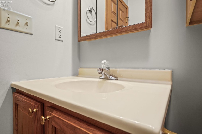 1313 Columbus Avenue, Fostoria, 44830, 2 Bedrooms Bedrooms, ,2 BathroomsBathrooms,Residential,For Sale,Columbus,20260831