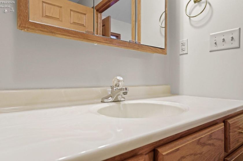 1313 Columbus Avenue, Fostoria, 44830, 2 Bedrooms Bedrooms, ,2 BathroomsBathrooms,Residential,For Sale,Columbus,20260831