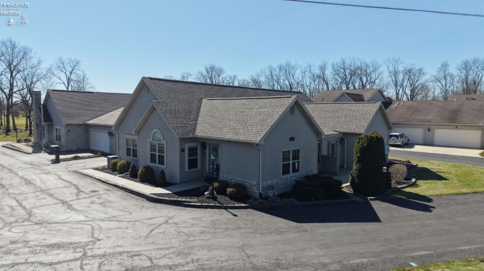 1313 Columbus Avenue, Fostoria, 44830, 2 Bedrooms Bedrooms, ,2 BathroomsBathrooms,Residential,For Sale,Columbus,20260831