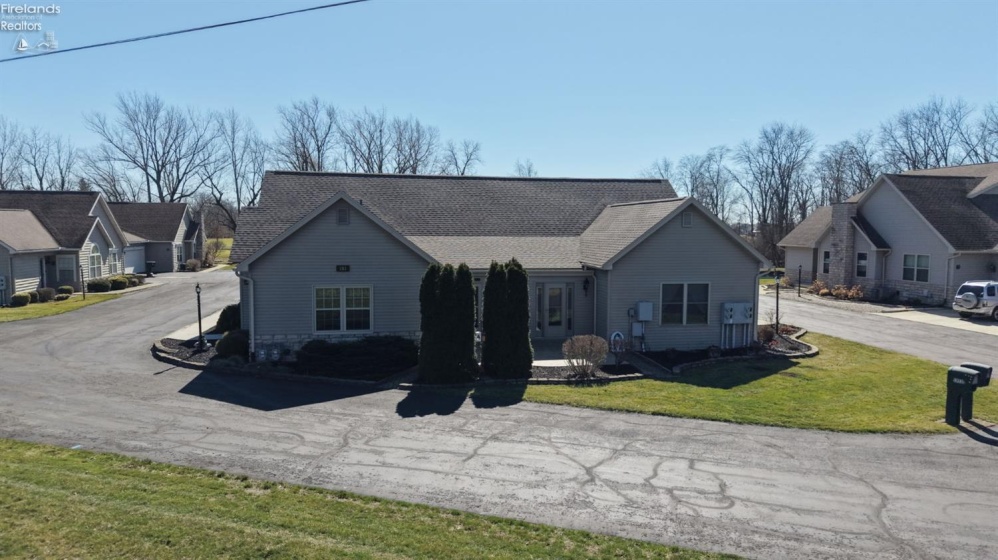 1313 Columbus Avenue, Fostoria, 44830, 2 Bedrooms Bedrooms, ,2 BathroomsBathrooms,Residential,For Sale,Columbus,20260831