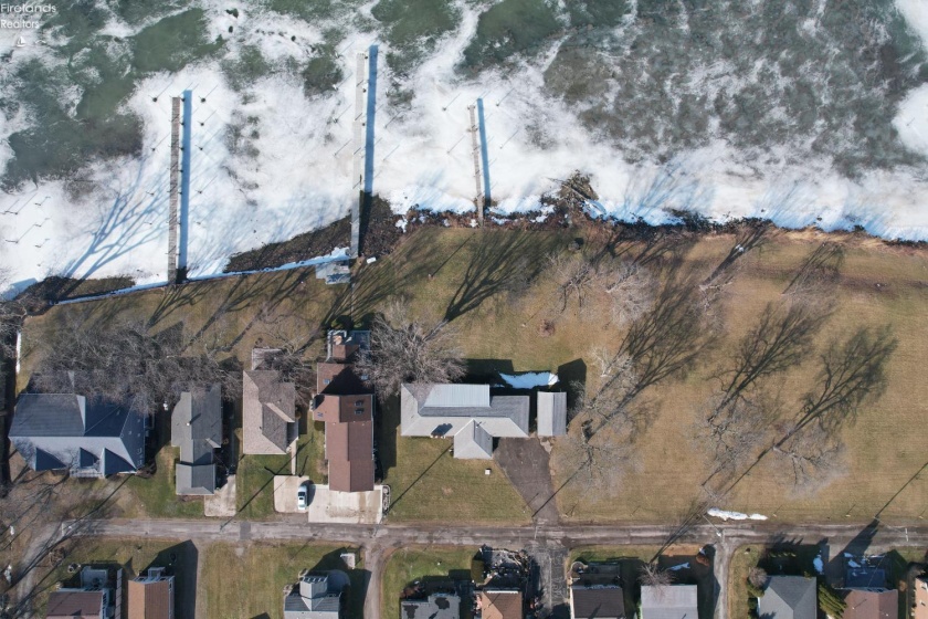 7631 Downend Drive, Marblehead, 43440, 3 Bedrooms Bedrooms, ,2 BathroomsBathrooms,Residential,For Sale,Downend,20260833