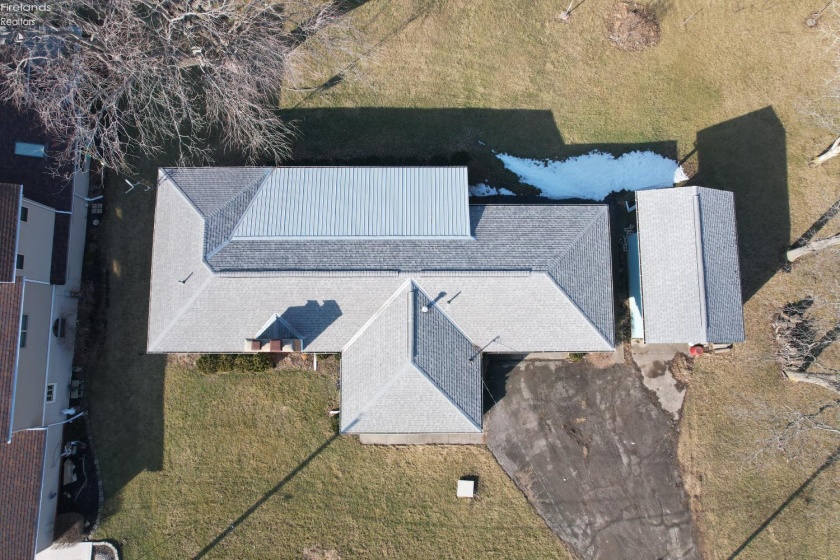 7631 Downend Drive, Marblehead, 43440, 3 Bedrooms Bedrooms, ,2 BathroomsBathrooms,Residential,For Sale,Downend,20260833