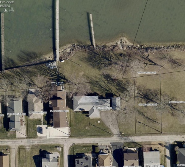 7631 Downend Drive, Marblehead, 43440, 3 Bedrooms Bedrooms, ,2 BathroomsBathrooms,Residential,For Sale,Downend,20260833