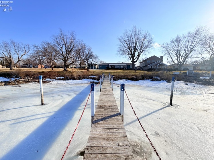 7631 Downend Drive, Marblehead, 43440, 3 Bedrooms Bedrooms, ,2 BathroomsBathrooms,Residential,For Sale,Downend,20260833