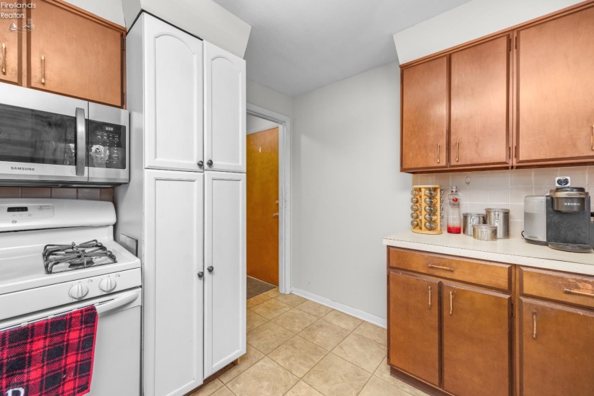 645 Terra Lane, Amherst, 44001, 3 Bedrooms Bedrooms, ,3 BathroomsBathrooms,Residential,For Sale,Terra,20260838