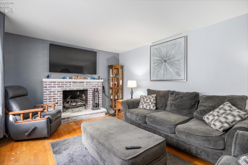 645 Terra Lane, Amherst, 44001, 3 Bedrooms Bedrooms, ,3 BathroomsBathrooms,Residential,For Sale,Terra,20260838