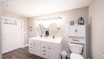 128 Port Lane, Huron, 44839, 3 Bedrooms Bedrooms, ,2 BathroomsBathrooms,Residential,For Sale,Port Lane,20260617