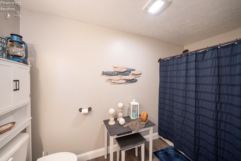 128 Port Lane, Huron, 44839, 3 Bedrooms Bedrooms, ,2 BathroomsBathrooms,Residential,For Sale,Port Lane,20260617