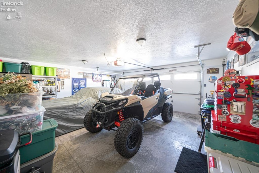 128 Port Lane, Huron, 44839, 3 Bedrooms Bedrooms, ,2 BathroomsBathrooms,Residential,For Sale,Port Lane,20260617