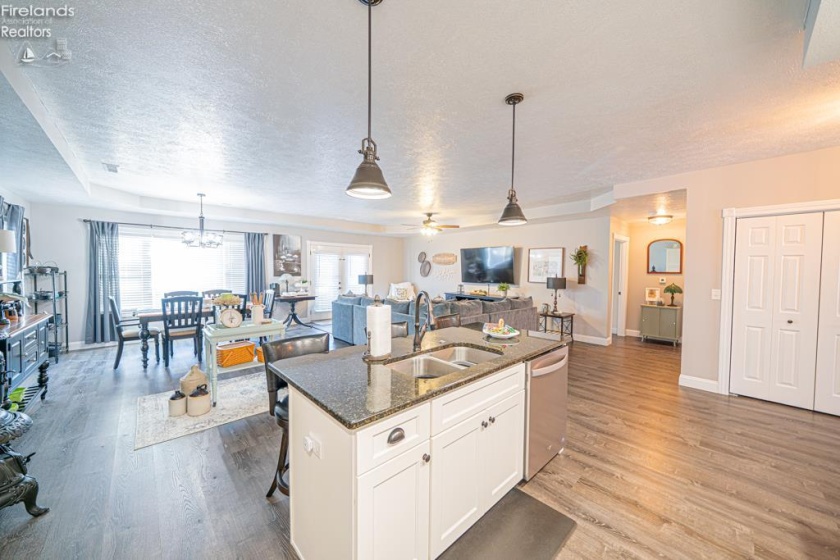 128 Port Lane, Huron, 44839, 3 Bedrooms Bedrooms, ,2 BathroomsBathrooms,Residential,For Sale,Port Lane,20260617