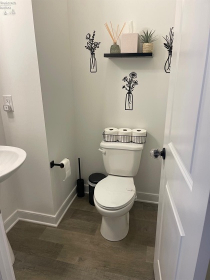 401 RIVER RUN DR, Elyria, 44035, 4 Bedrooms Bedrooms, ,4 BathroomsBathrooms,Residential,For Sale,RIVER RUN DR,20260795