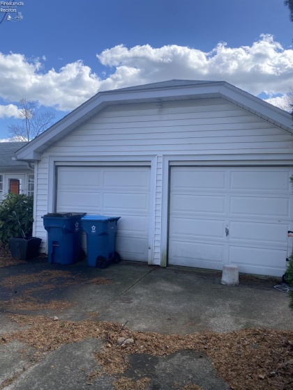 418 Adams Avenue, Huron, 44839, 3 Bedrooms Bedrooms, ,2 BathroomsBathrooms,Residential,For Sale,Adams,20260844