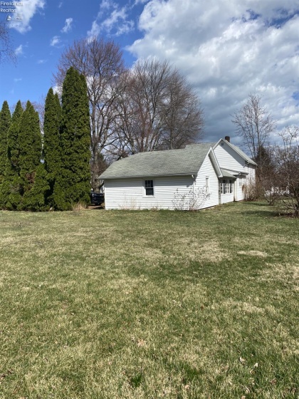 418 Adams Avenue, Huron, 44839, 3 Bedrooms Bedrooms, ,2 BathroomsBathrooms,Residential,For Sale,Adams,20260844