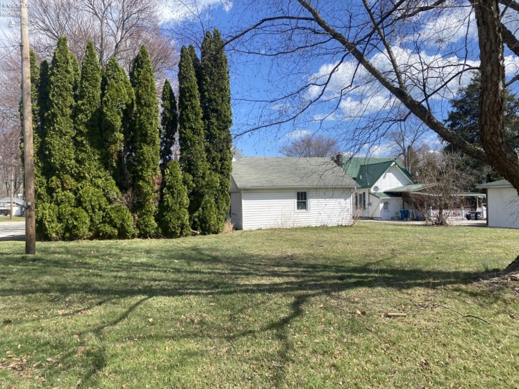 418 Adams Avenue, Huron, 44839, 3 Bedrooms Bedrooms, ,2 BathroomsBathrooms,Residential,For Sale,Adams,20260844