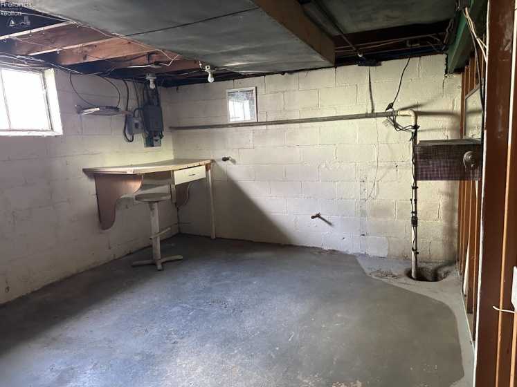 427 Locust Street, Oak Harbor, 43449, 2 Bedrooms Bedrooms, ,1 BathroomBathrooms,Residential,For Sale,Locust,20260834