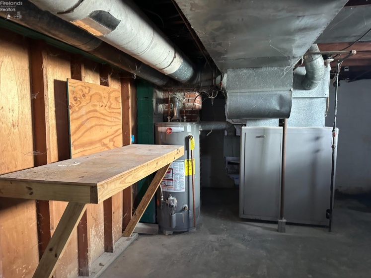 427 Locust Street, Oak Harbor, 43449, 2 Bedrooms Bedrooms, ,1 BathroomBathrooms,Residential,For Sale,Locust,20260834