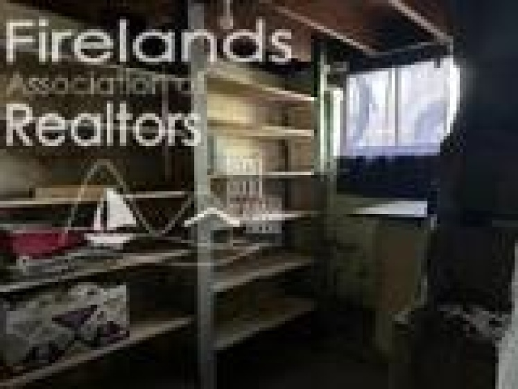 427 Locust Street, Oak Harbor, 43449, 2 Bedrooms Bedrooms, ,1 BathroomBathrooms,Residential,For Sale,Locust,20260834