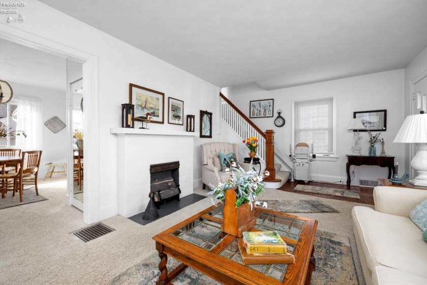 312 42nd Street, Sandusky, 44870, 3 Bedrooms Bedrooms, ,2 BathroomsBathrooms,Residential,For Sale,42nd,20260843