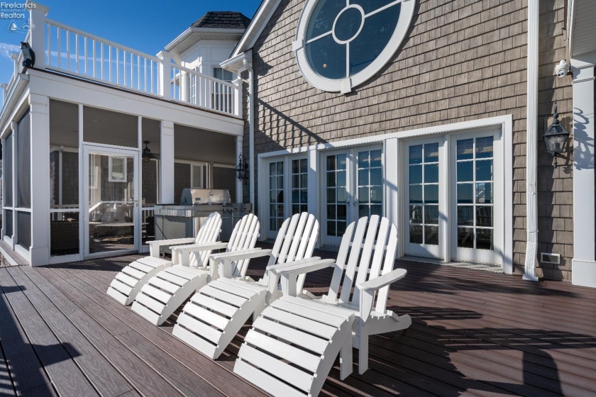 497 Bay Point Boulevard, Marblehead, 43440, 6 Bedrooms Bedrooms, ,7 BathroomsBathrooms,Residential,For Sale,Bay Point,20260835