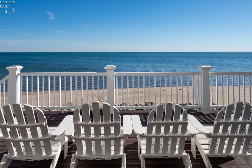 497 Bay Point Boulevard, Marblehead, 43440, 6 Bedrooms Bedrooms, ,7 BathroomsBathrooms,Residential,For Sale,Bay Point,20260835