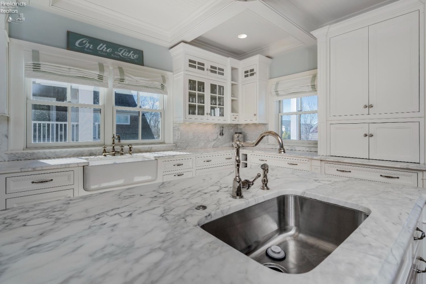 497 Bay Point Boulevard, Marblehead, 43440, 6 Bedrooms Bedrooms, ,7 BathroomsBathrooms,Residential,For Sale,Bay Point,20260835