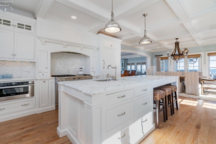497 Bay Point Boulevard, Marblehead, 43440, 6 Bedrooms Bedrooms, ,7 BathroomsBathrooms,Residential,For Sale,Bay Point,20260835