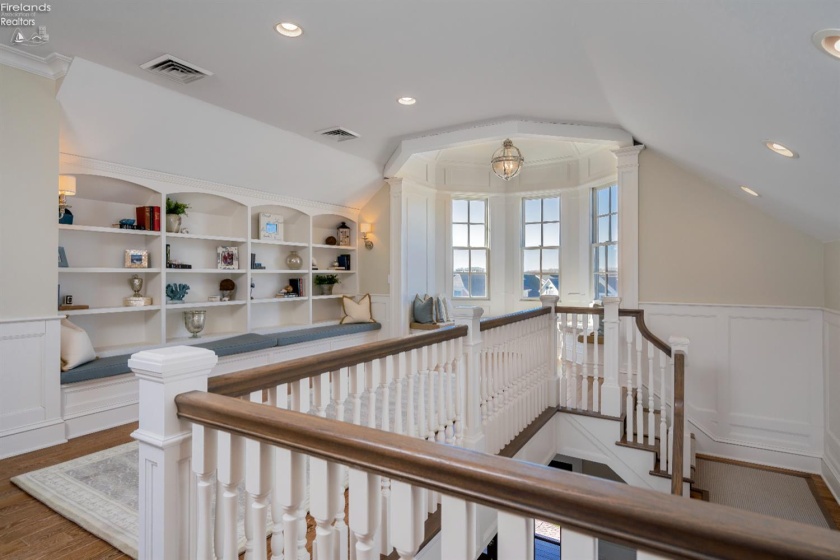 497 Bay Point Boulevard, Marblehead, 43440, 6 Bedrooms Bedrooms, ,7 BathroomsBathrooms,Residential,For Sale,Bay Point,20260835