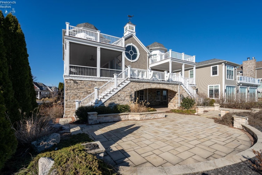 497 Bay Point Boulevard, Marblehead, 43440, 6 Bedrooms Bedrooms, ,7 BathroomsBathrooms,Residential,For Sale,Bay Point,20260835