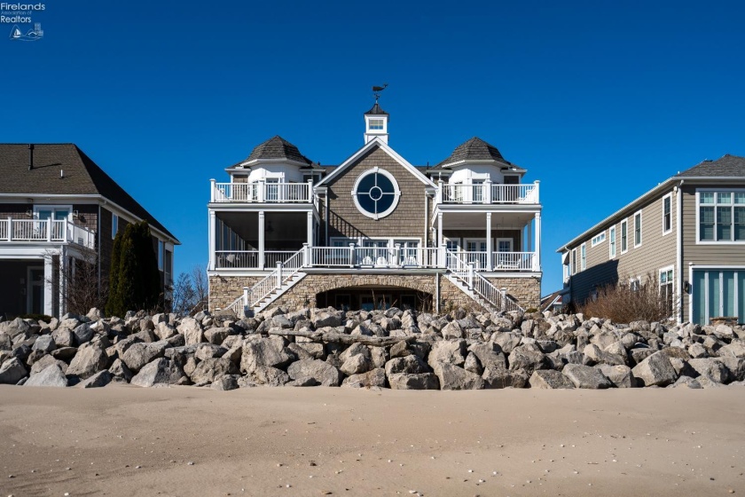 497 Bay Point Boulevard, Marblehead, 43440, 6 Bedrooms Bedrooms, ,7 BathroomsBathrooms,Residential,For Sale,Bay Point,20260835