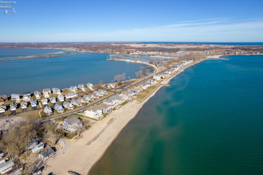 497 Bay Point Boulevard, Marblehead, 43440, 6 Bedrooms Bedrooms, ,7 BathroomsBathrooms,Residential,For Sale,Bay Point,20260835