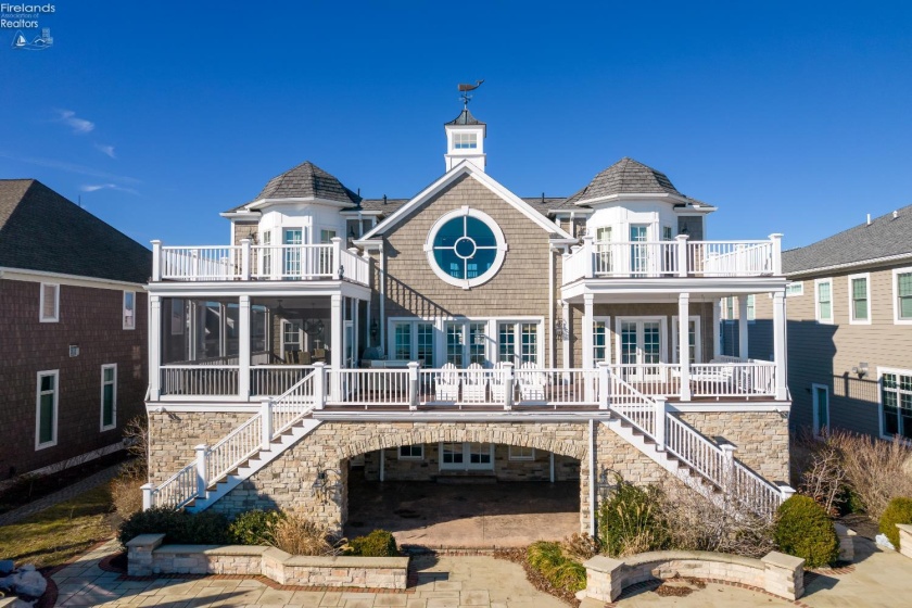 497 Bay Point Boulevard, Marblehead, 43440, 6 Bedrooms Bedrooms, ,7 BathroomsBathrooms,Residential,For Sale,Bay Point,20260835