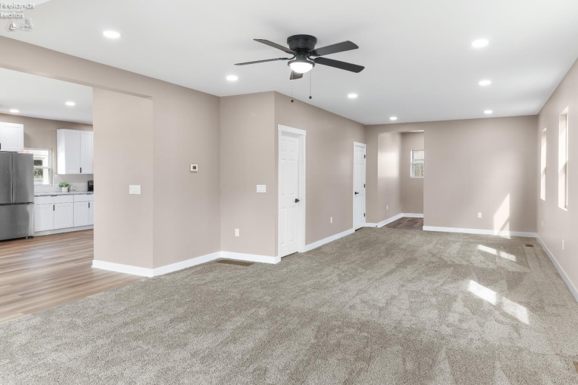 817 Main Street, Bellevue, 44811, 5 Bedrooms Bedrooms, ,3 BathroomsBathrooms,Residential,For Sale,Main,20260842