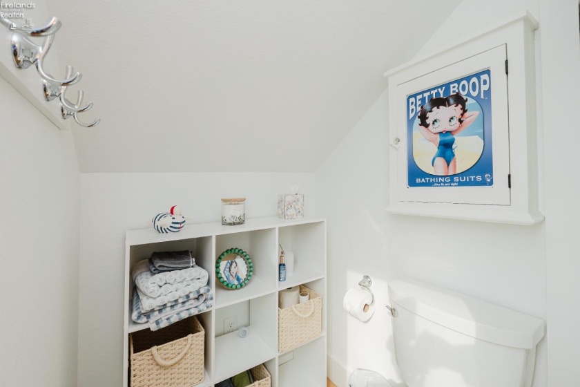 9886 Bayshore Road, Marblehead, 43440, 3 Bedrooms Bedrooms, ,2 BathroomsBathrooms,Residential,For Sale,Bayshore,20260856