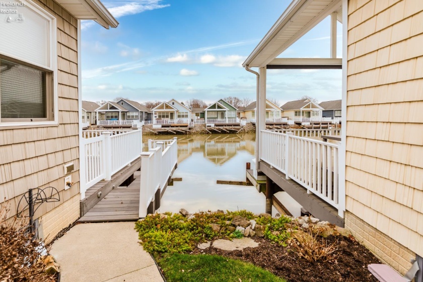 9886 Bayshore Road, Marblehead, 43440, 3 Bedrooms Bedrooms, ,2 BathroomsBathrooms,Residential,For Sale,Bayshore,20260856