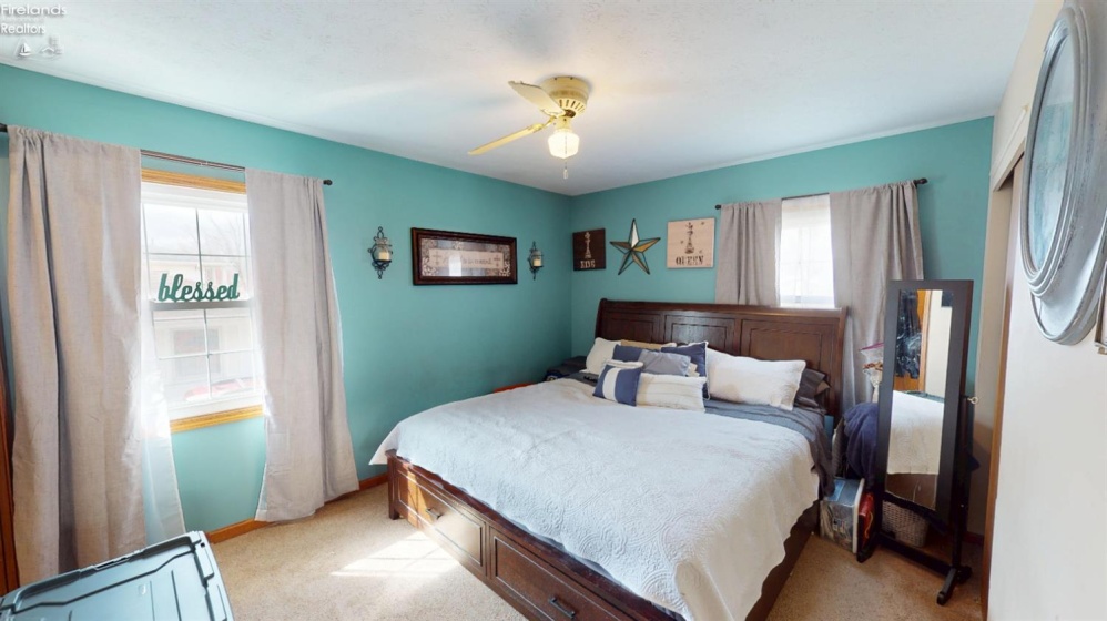 1453 White Ave, Fremont, 43420, 5 Bedrooms Bedrooms, ,3 BathroomsBathrooms,Residential,For Sale,White Ave,20260803