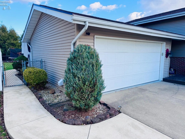 1453 White Ave, Fremont, 43420, 5 Bedrooms Bedrooms, ,3 BathroomsBathrooms,Residential,For Sale,White Ave,20260803