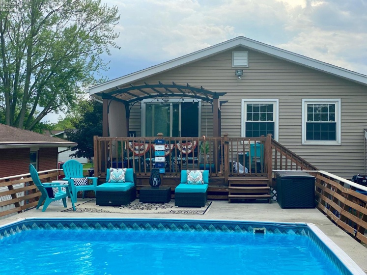 1453 White Ave, Fremont, 43420, 5 Bedrooms Bedrooms, ,3 BathroomsBathrooms,Residential,For Sale,White Ave,20260803